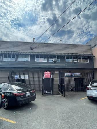302 - 22359 Lougheed Highway, Maple Ridge, BC