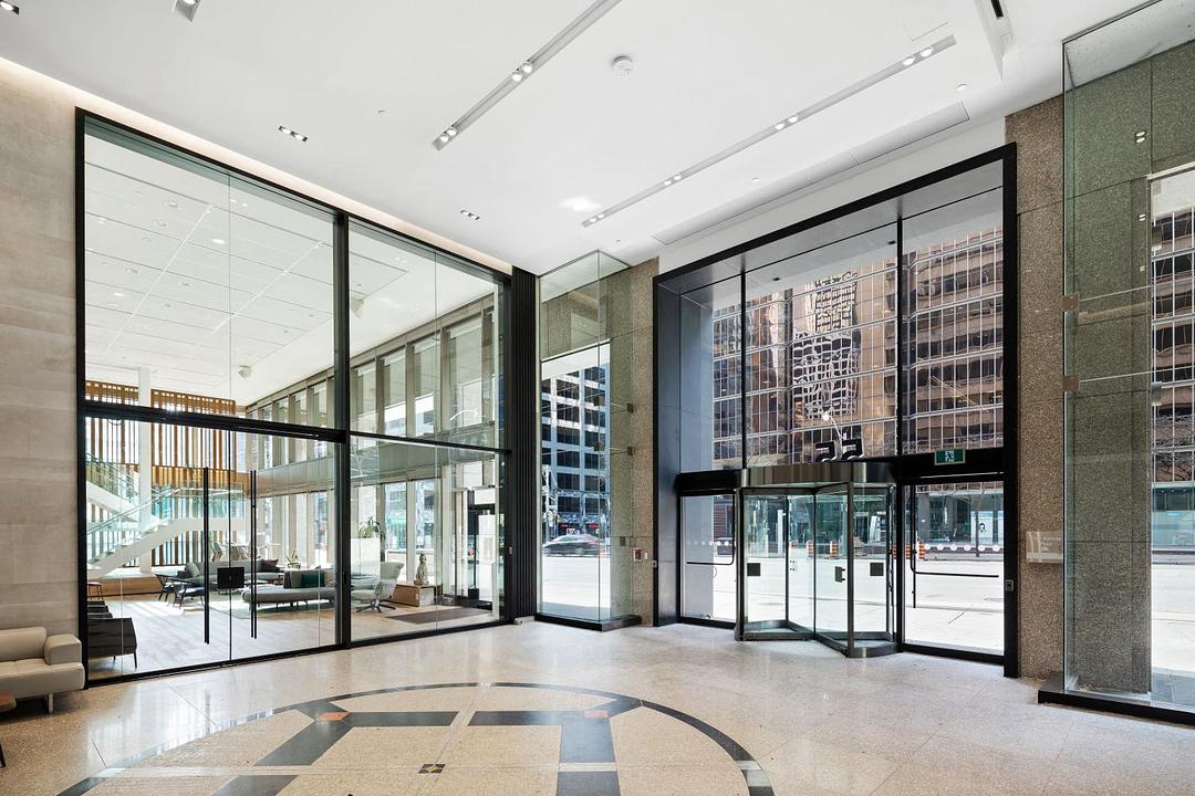 0715 - 55 University Avenue, Toronto, ON