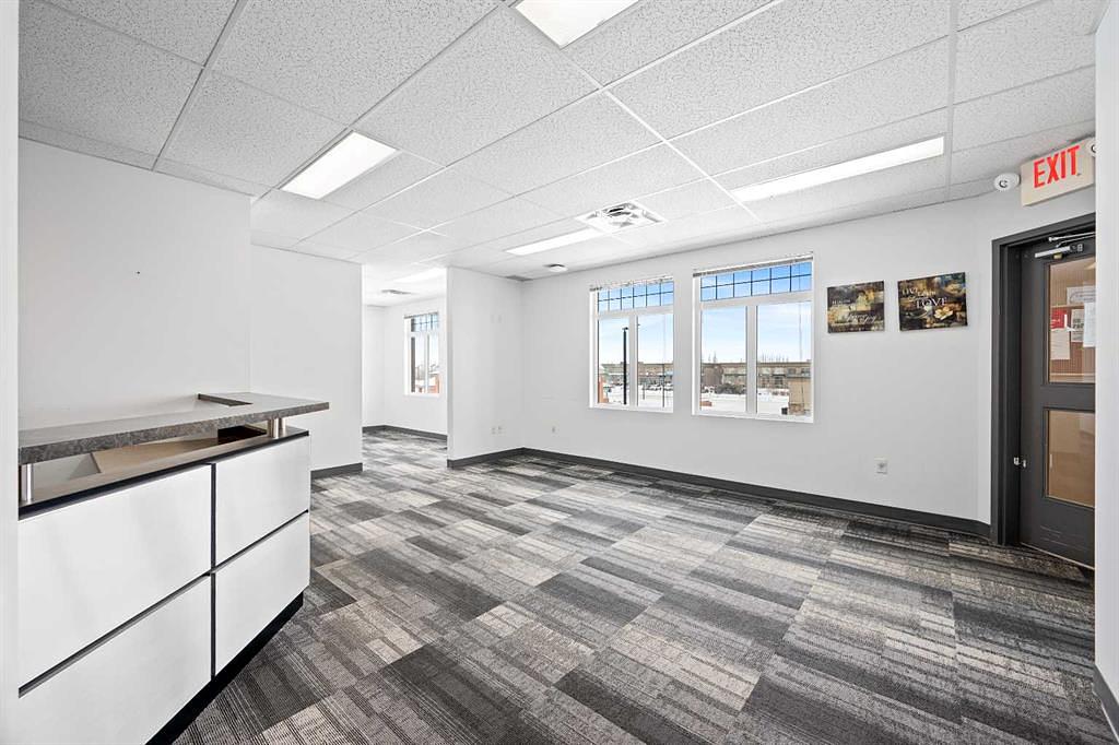 Unit B - 1724 50 Avenue, Lloydminster, AB