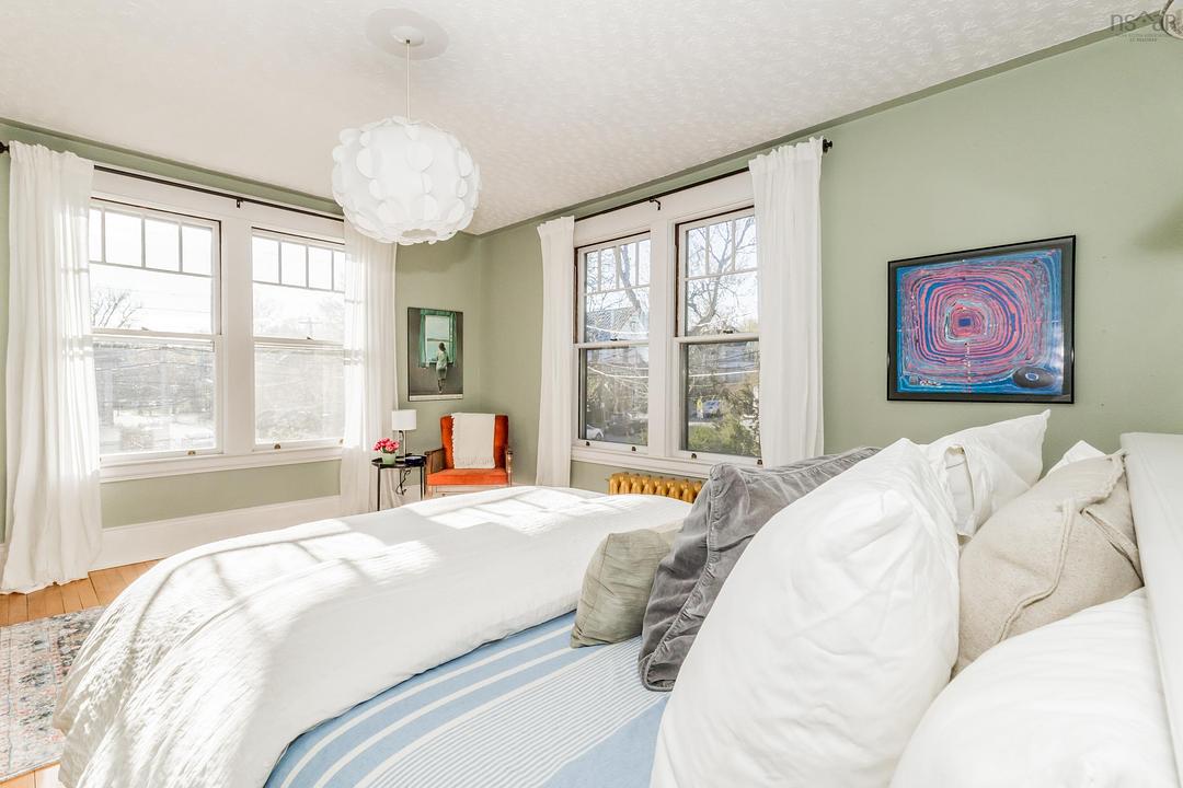 12 Linden Avenue, Wolfville, NS