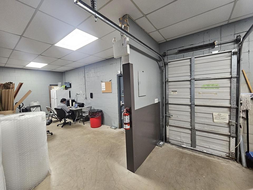 100 - 7637 Edmonds St, Burnaby, BC