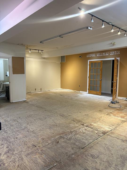 ground floor - 6407 Quinpool Road, Halifax, NS