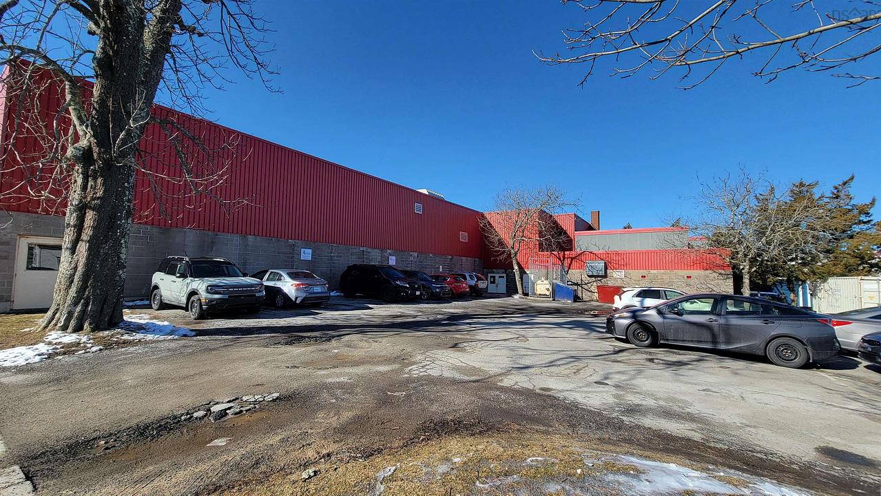275 Main Street, Yarmouth, NS