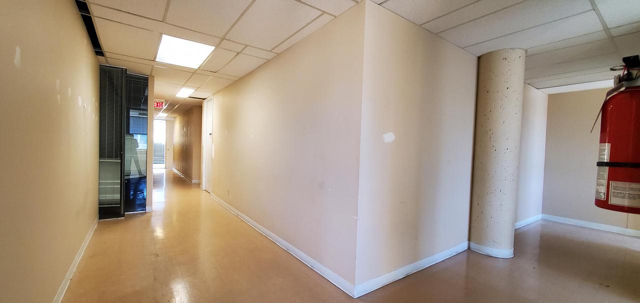 400 - 1212 West Broadway, Vancouver, BC