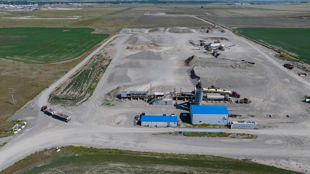 Township Road 90, Fort Macleod, AB