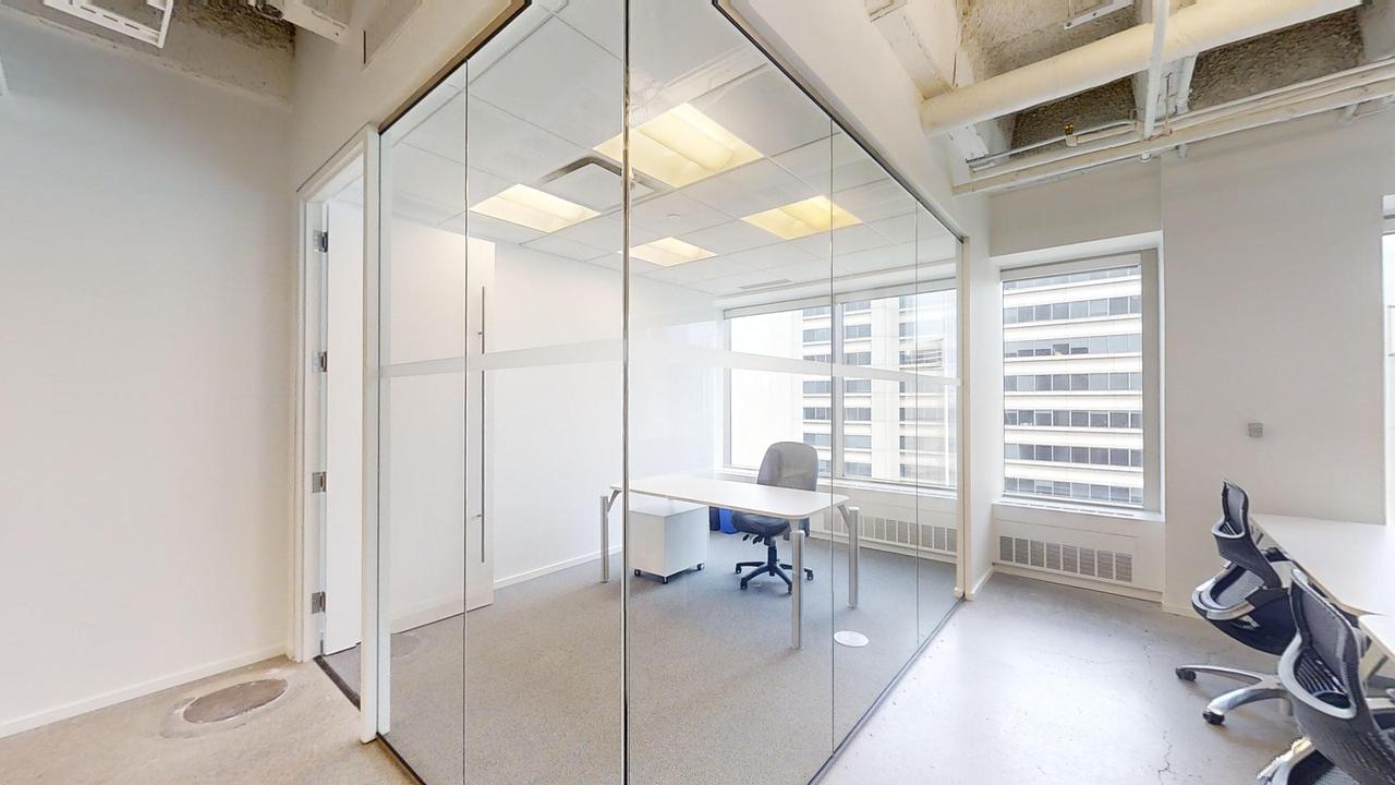 1701 - 400 University Avenue, Toronto, ON