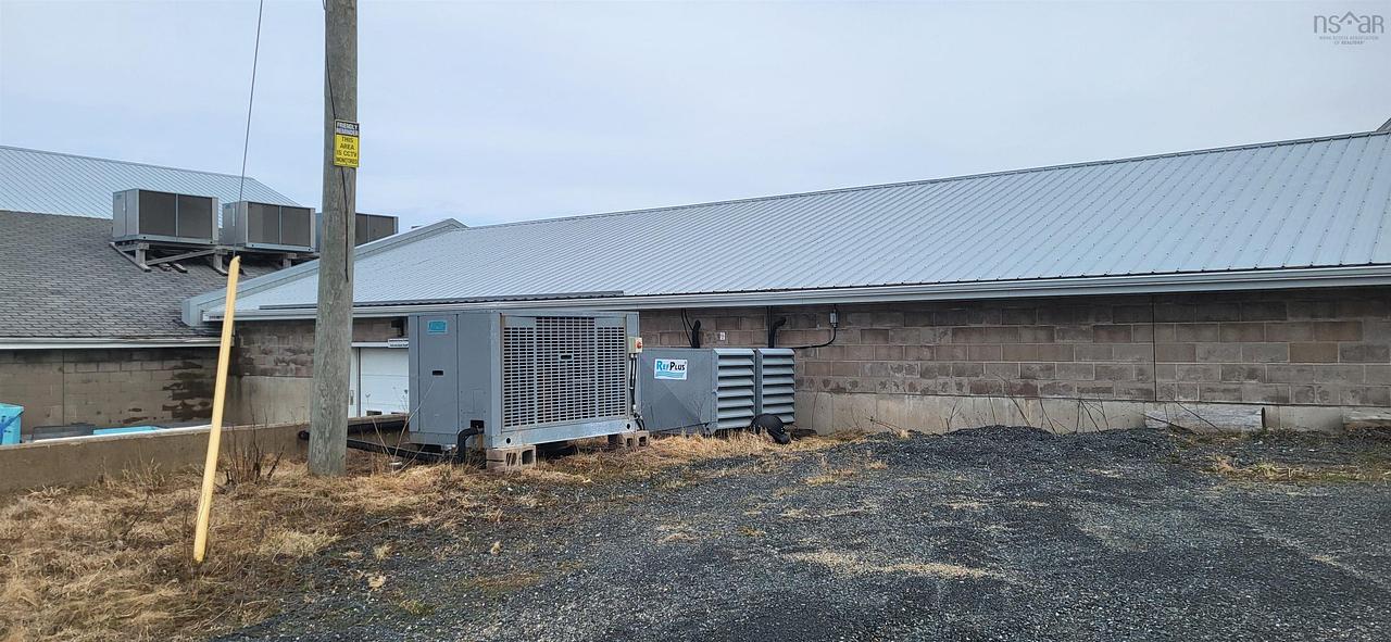 9101 Nova Scotia Trunk 1, Clare, NS