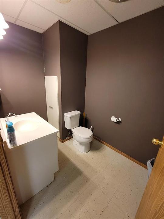 4833 and 4835 - 52 Avenue, High Prairie, AB