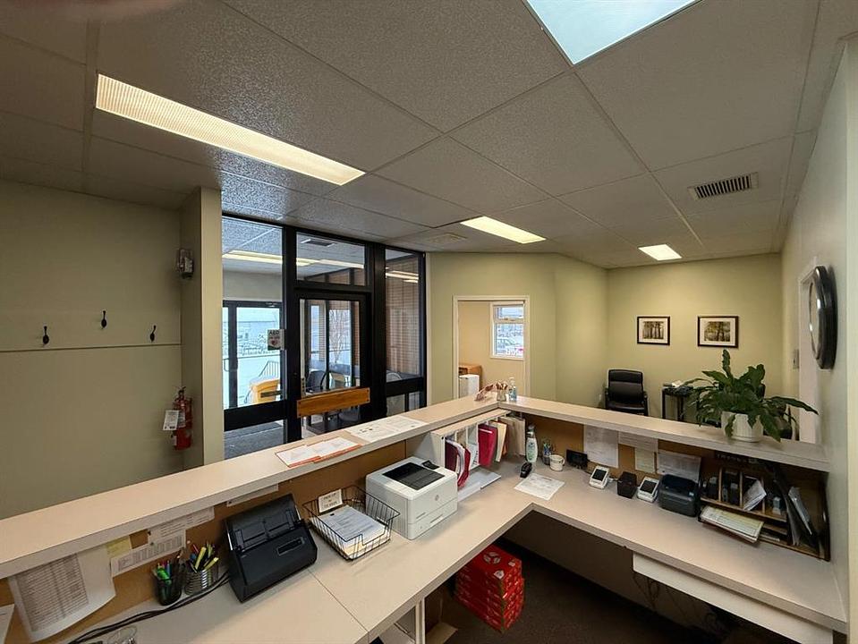 906 2 Avenue, Beaverlodge, AB