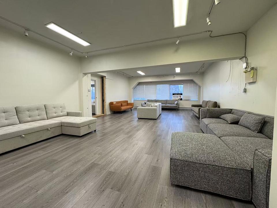 250 - 12560 Bridgeport Rd, Richmond, BC