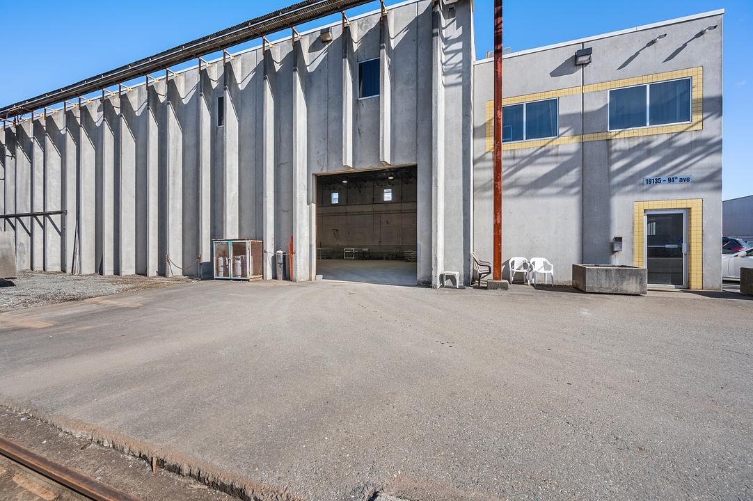 19135 94 Avenue, Surrey, BC