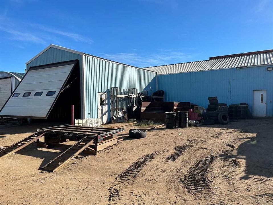 4905 57 Avenue, Two Hills, AB