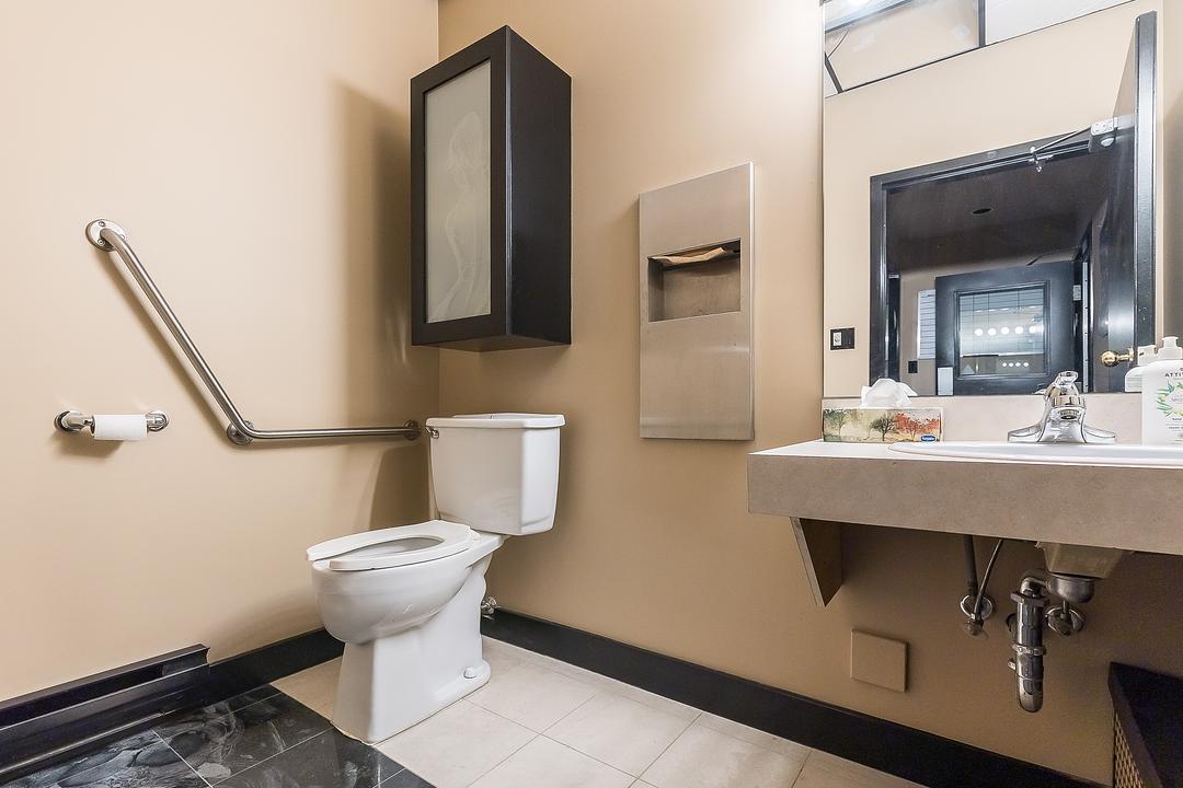 110 - 8484 162 St, Surrey, BC