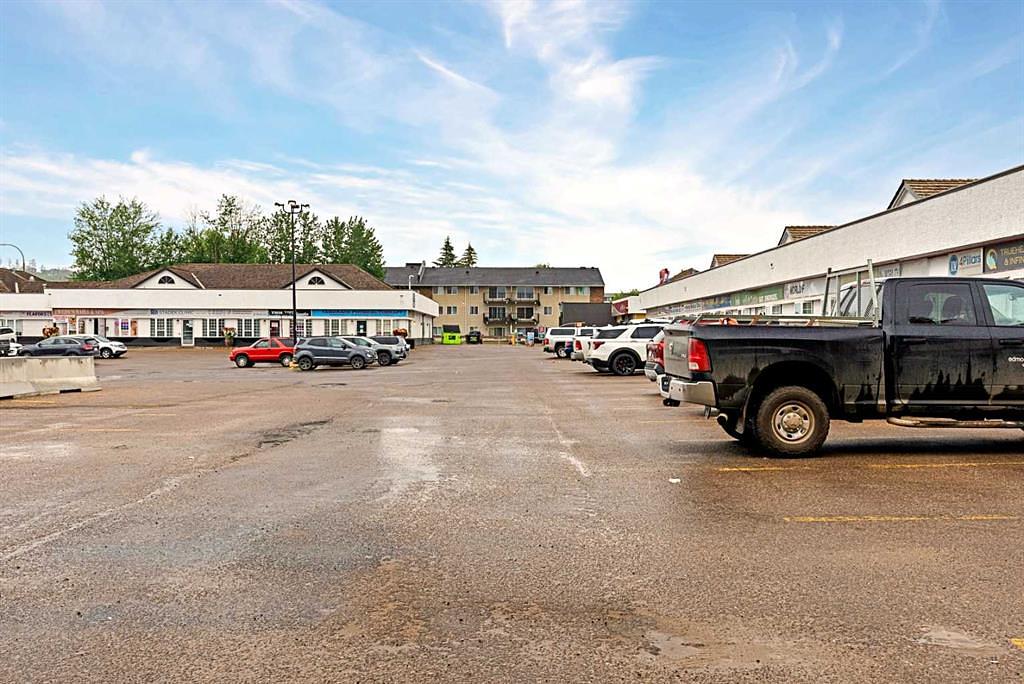158 - 9612 Franklin Avenue, Fort McMurray, AB