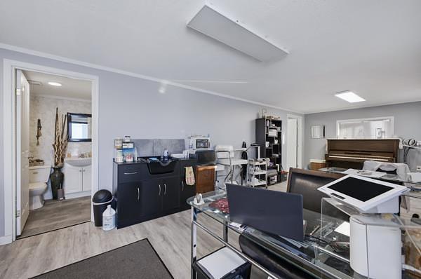 39325 Range Road 273, Bentley, AB