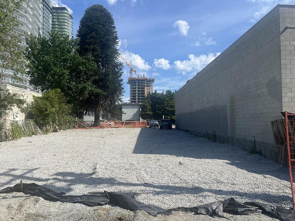 5080 Imperial Street, Burnaby, BC