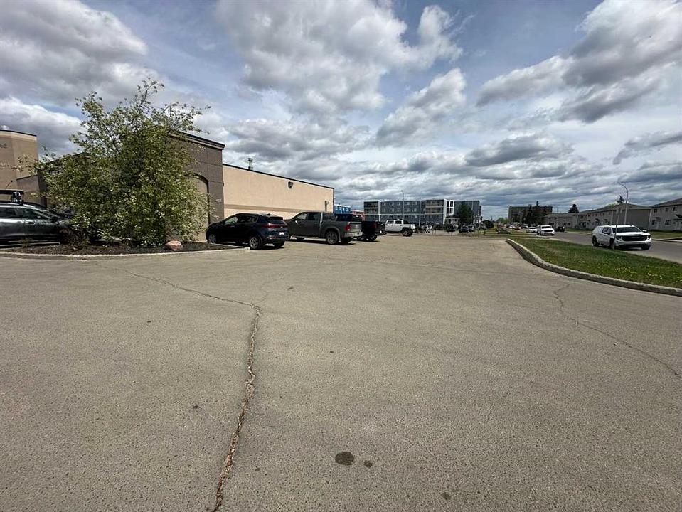103 - 9405 100 Street, Grande Prairie, AB