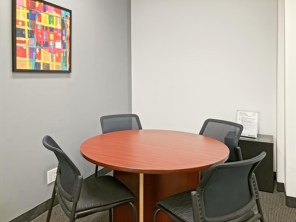 600 - 1100-777 Hornby Street, Vancouver, BC