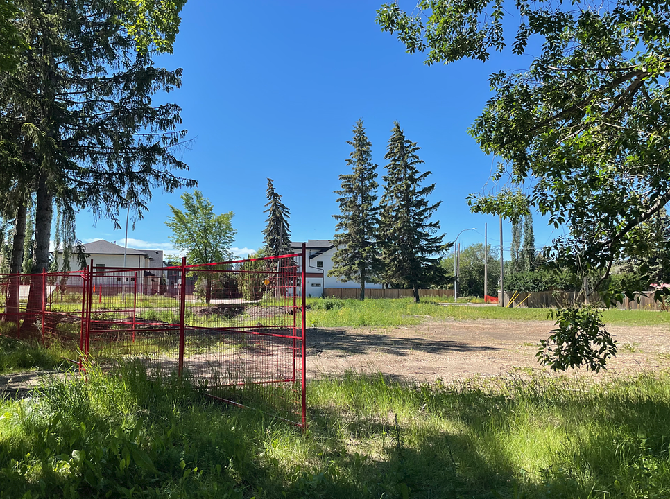 10504 128 Street Northwest, Edmonton, AB