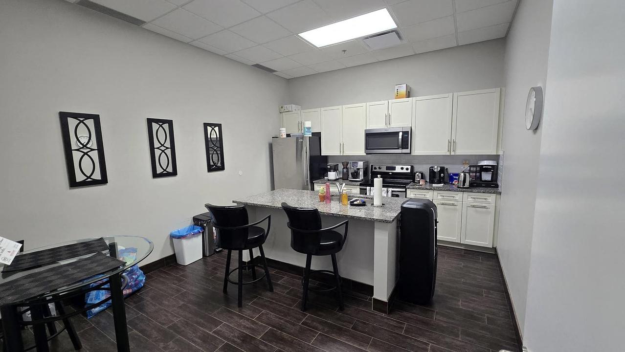 Main Floor Office - 13 Avenue, Edmonton, AB
