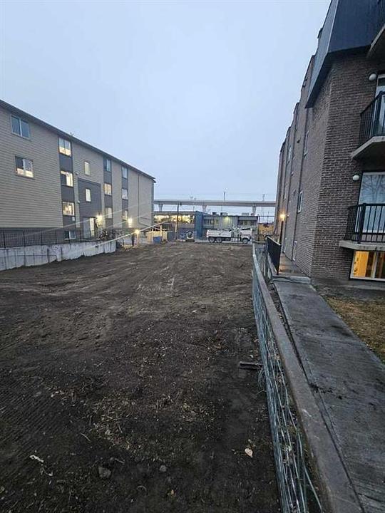 1910 11 Avenue Southwest, Calgary, AB