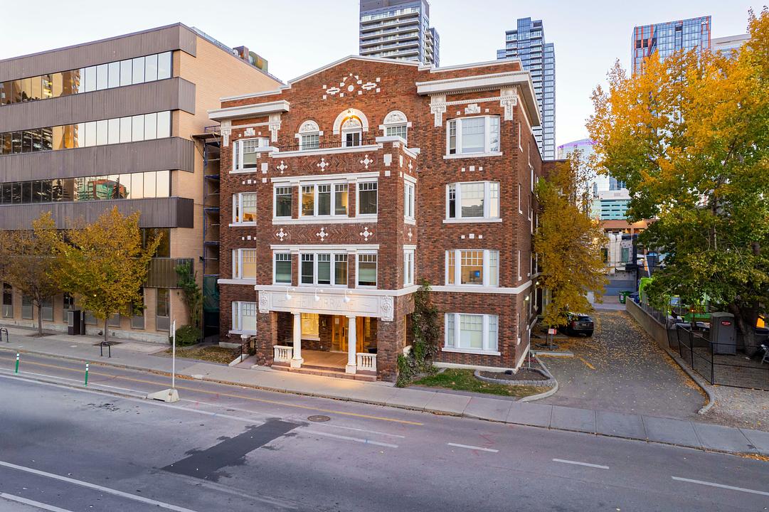 301 - 620 12 Ave SW, Calgary, AB