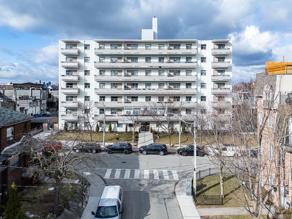 128 Sheridan Avenue, Toronto, ON