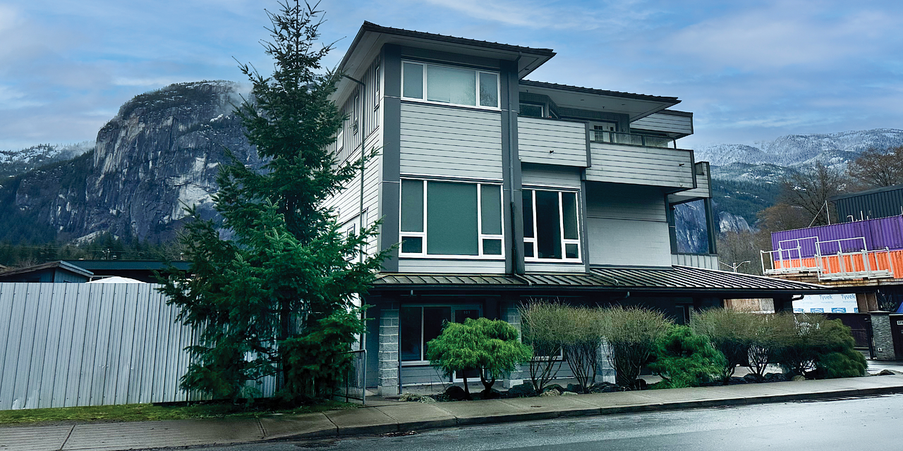 103 - 37738 3rd Avenue, Squamish, BC