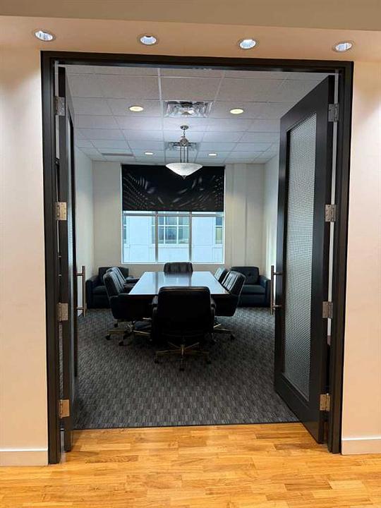 203 - 100-221 10 Avenue Southeast, Calgary, AB