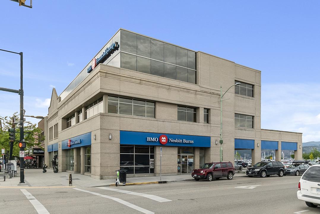 294 Bernard Avenue, Kelowna, BC