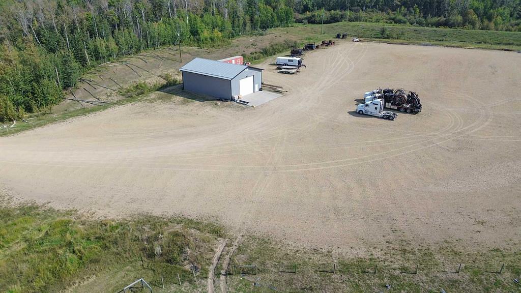 Township Road 400, Lacombe County, AB