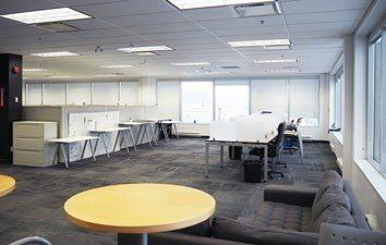 302 - 2355 Skymark Avenue, Mississauga, ON