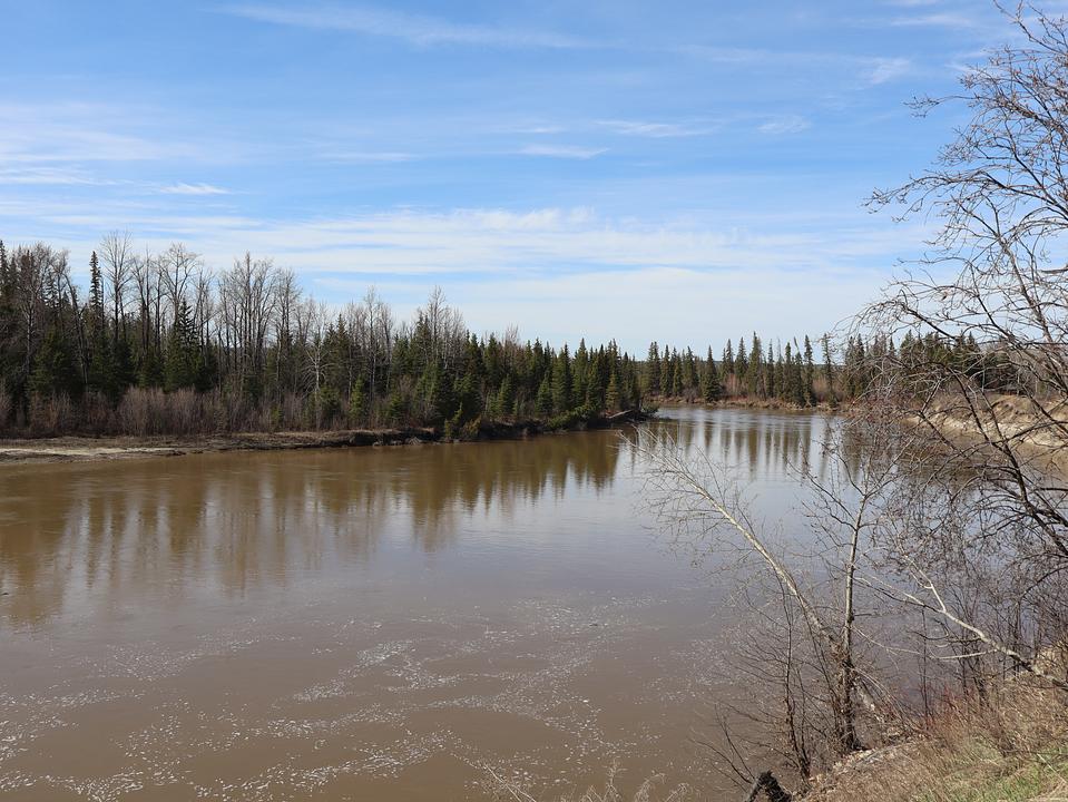 22 State Avenue, Fort Assiniboine, AB