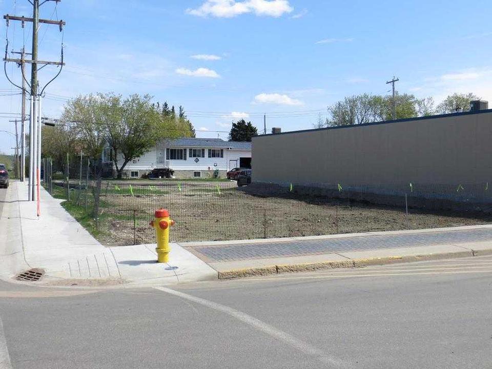 10217 101 Street, Lac la Biche, AB