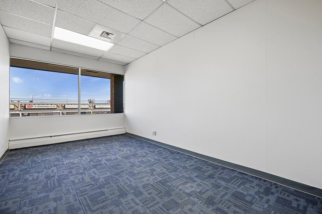220 - 3016 19 Street Northeast, Calgary, AB