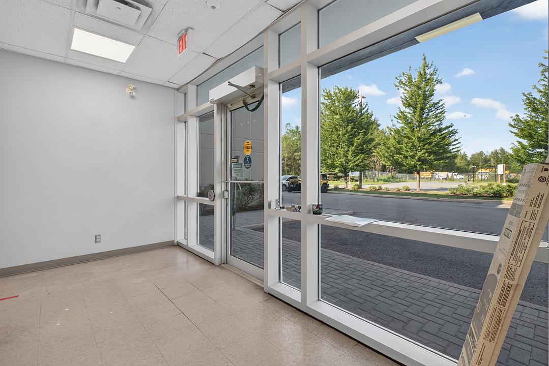 1 - 2730 Swansea Crescent, Ottawa, ON