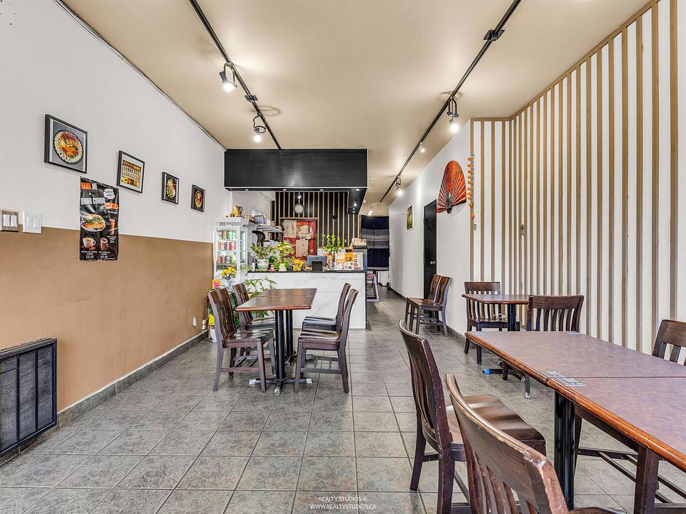 4572 West 10th Avenue, Vancouver, BC
