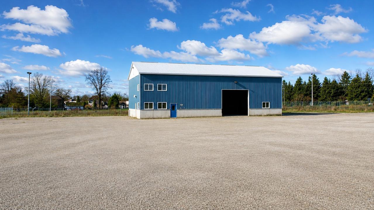 2679 Couch Road, Putnam, ON