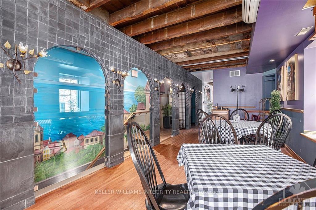 54 Foster Street, Perth, ON