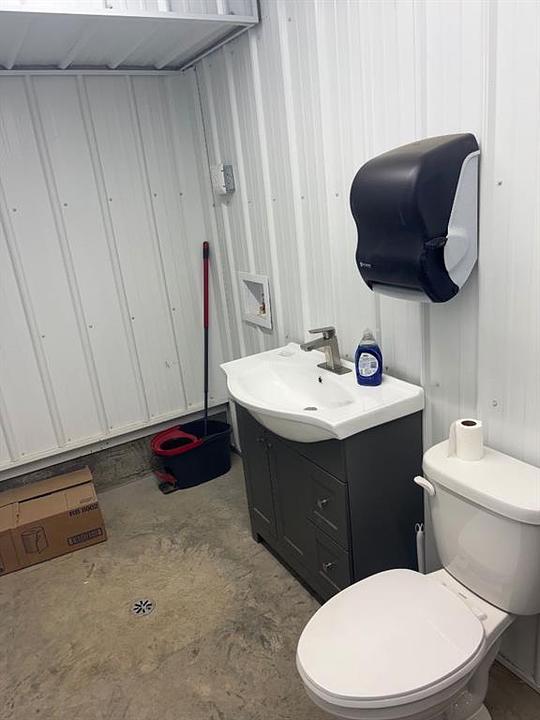47017 21 Highway, Camrose, AB