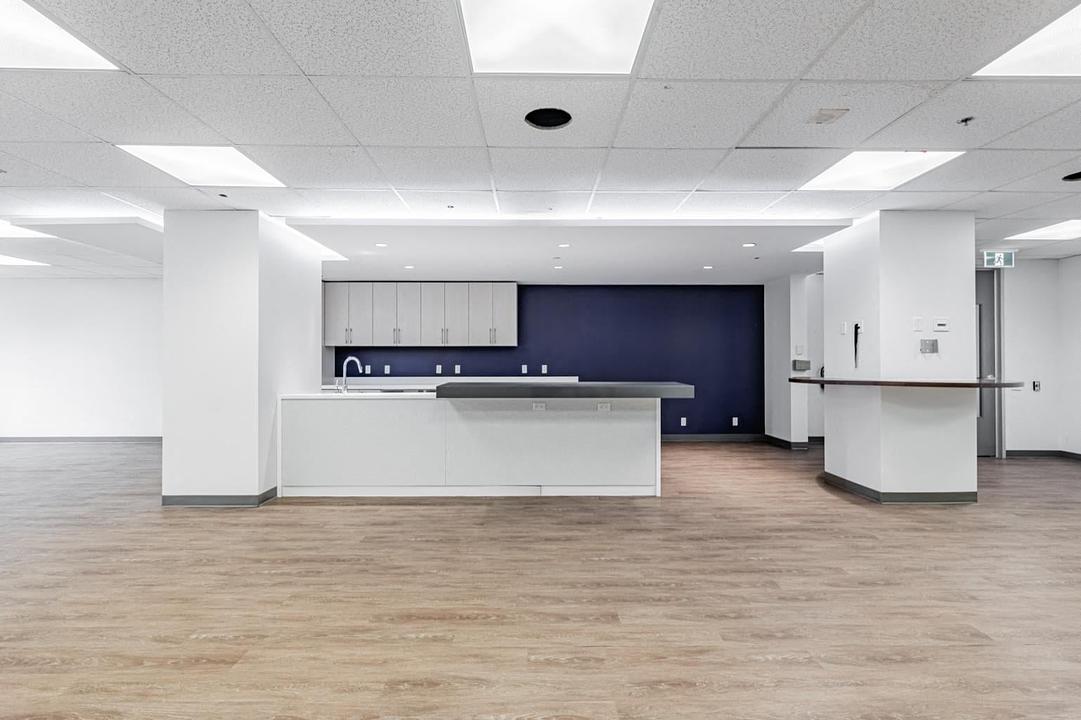 500 - 4 King Street West, Toronto, ON
