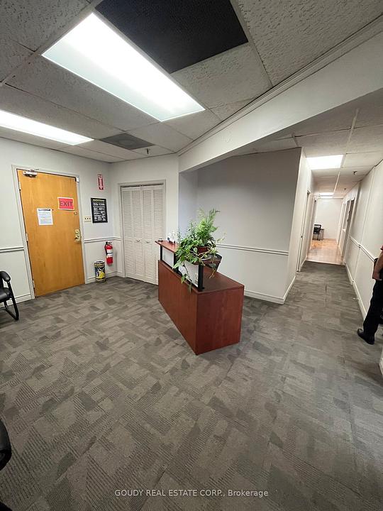 303 - 1685 Main Street West, Hamilton, ON