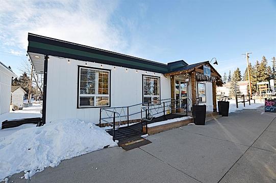 220 Main Street Northwest, Diamond Valley, AB