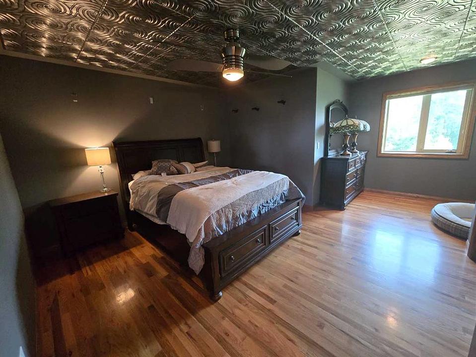28244 Alberta 590, Innisfail, AB