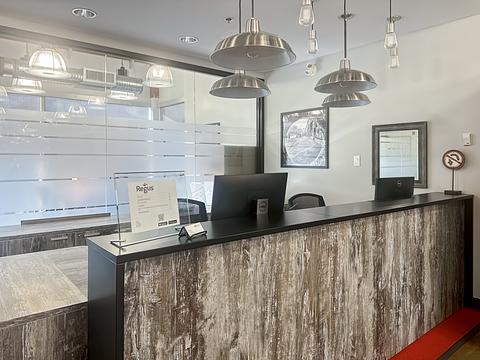 15300 Croydon Dr, Surrey, BC
