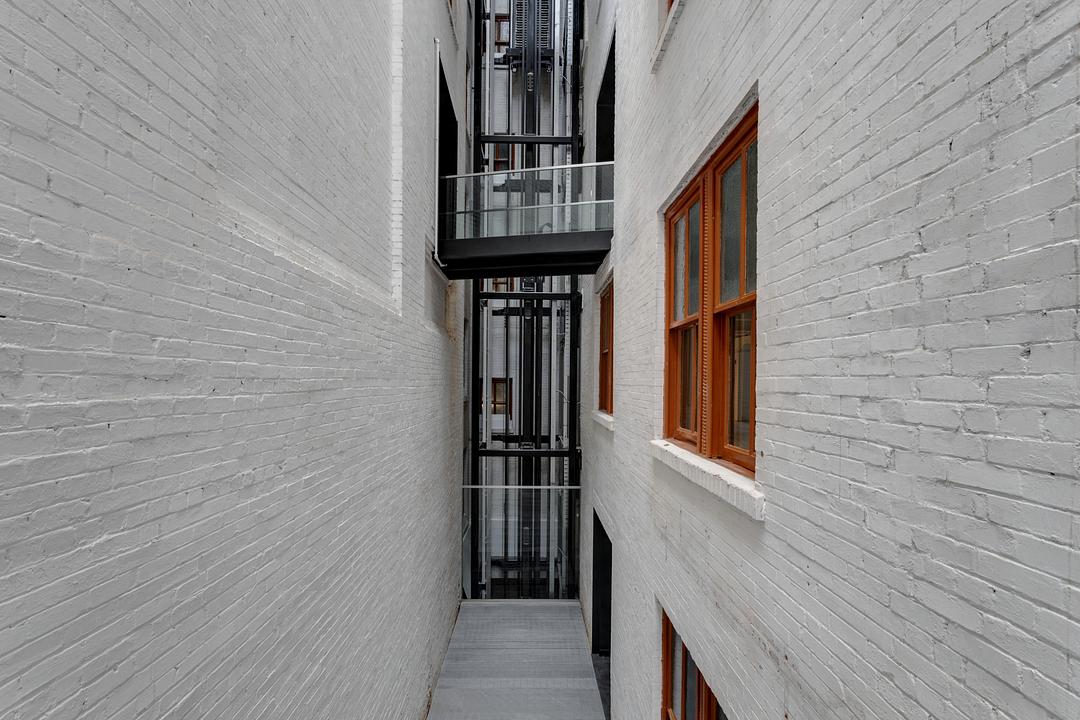 201B - 604 1 Street Southwest, Calgary, AB