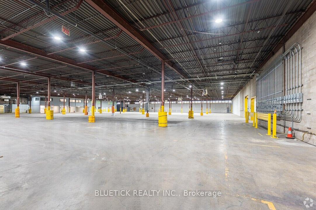 3 - 25 Tangiers Road, Toronto, ON