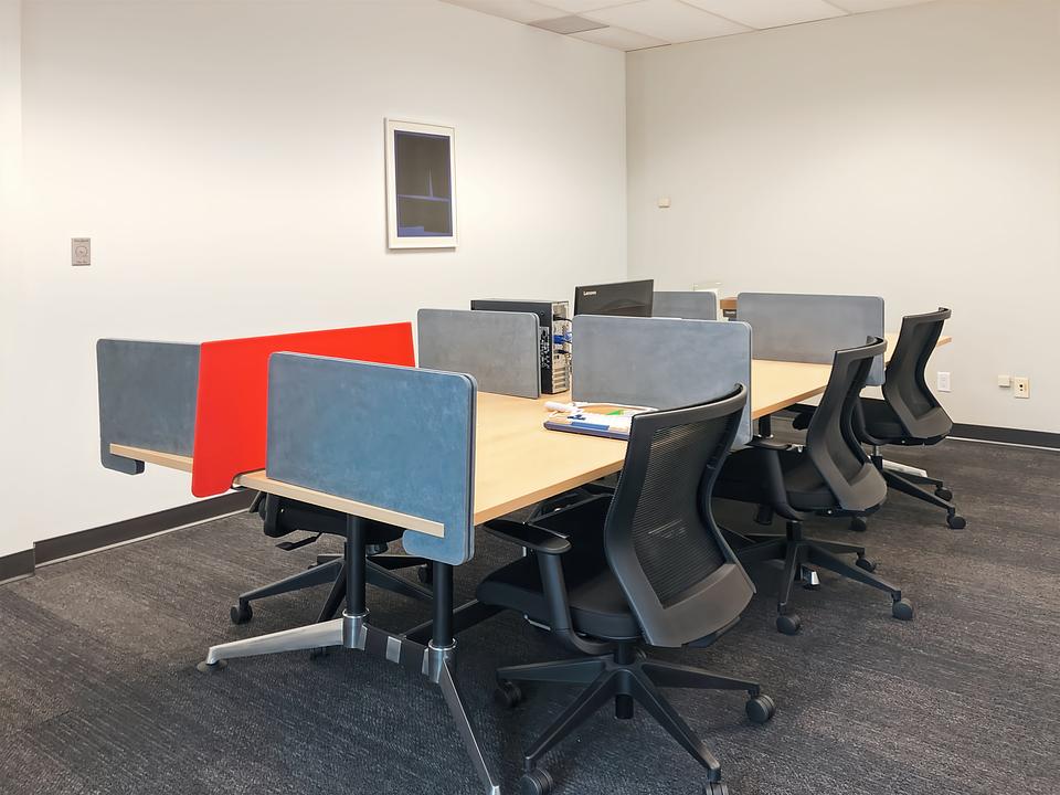 13353 Commerce Parkway, Richmond, BC