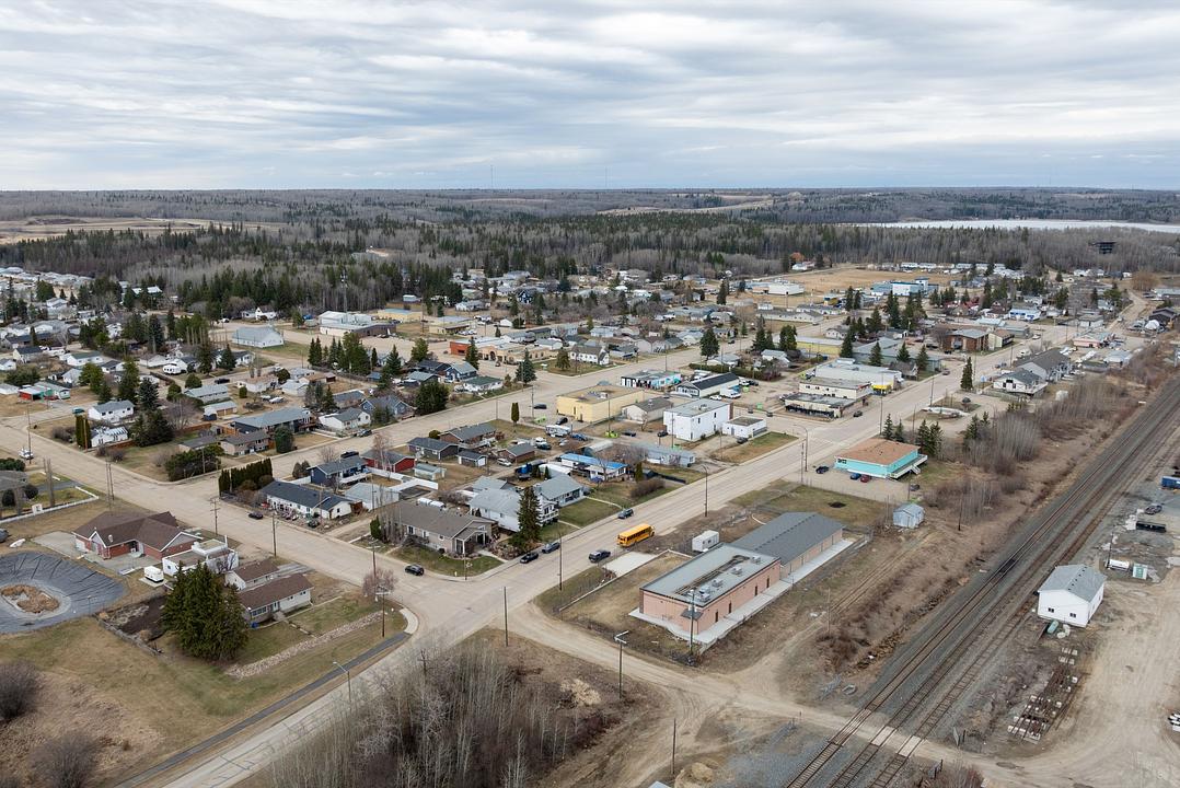 5235 51 Avenue, Wabamun, AB