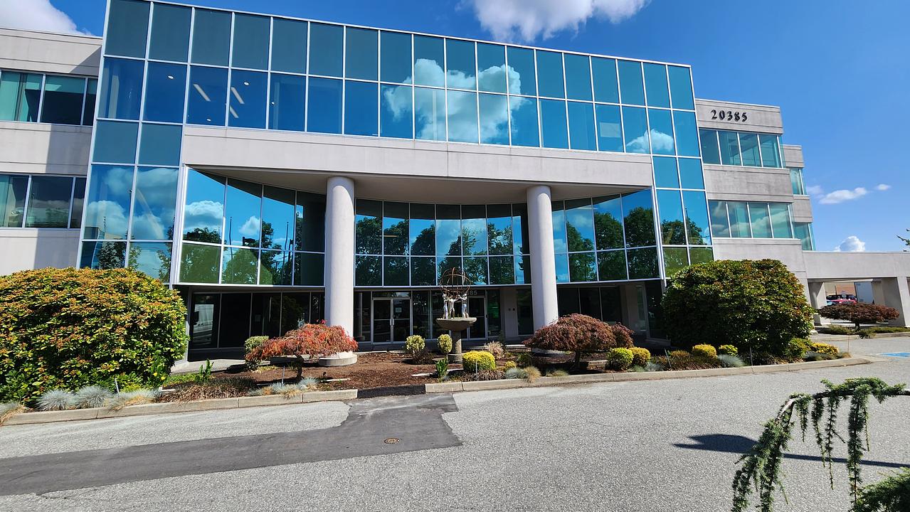 215 - 20385 64 Avenue, Langley, BC